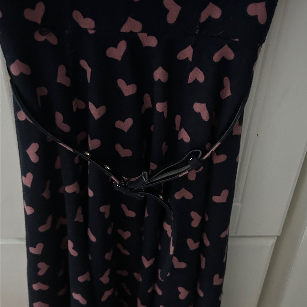 NWOT Unique Vintage Brand Black Dress w/ Pink Hearts & matching belt/EUC/Zipper - Picture 4 of 6